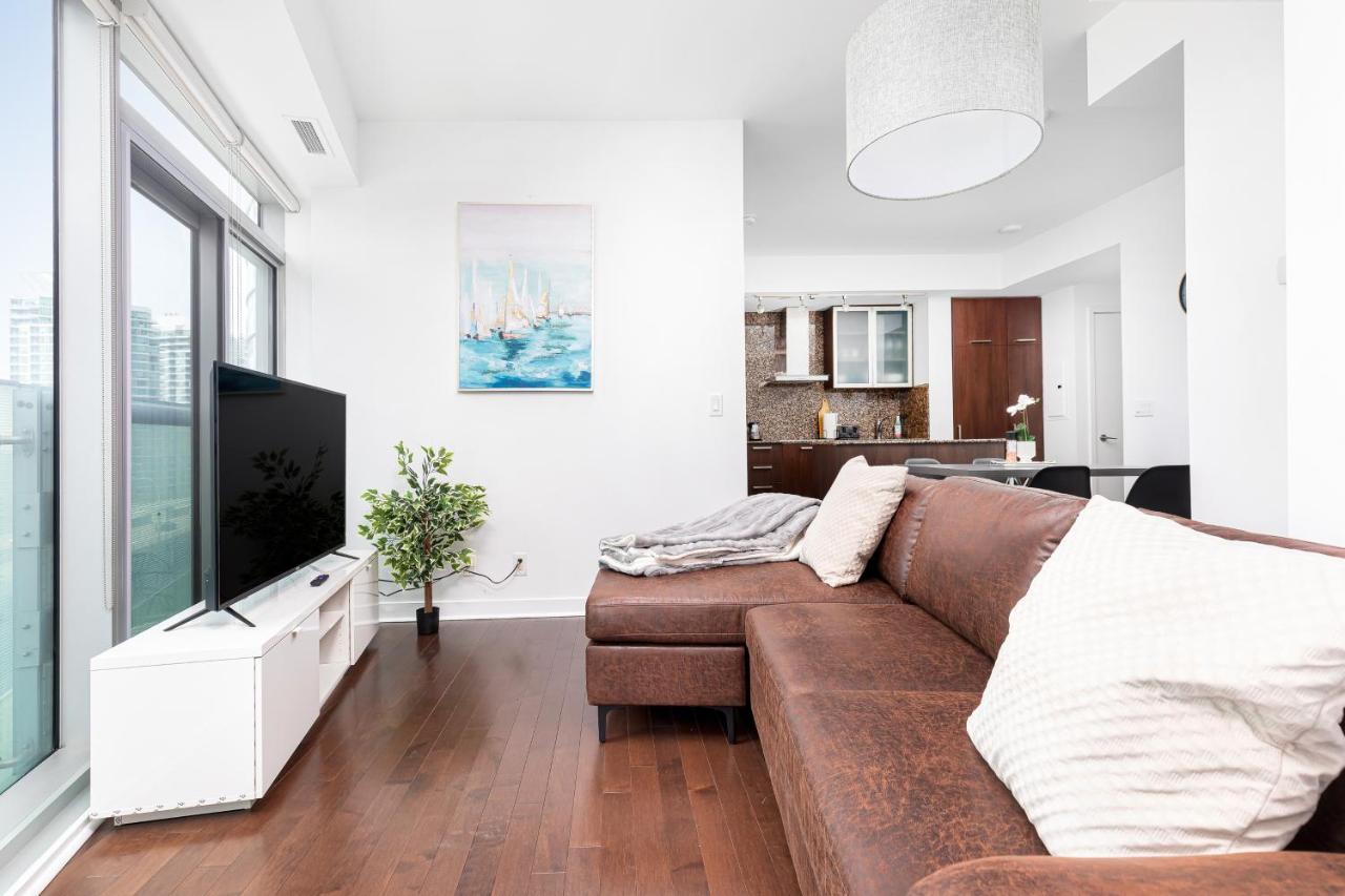 Downtown Toronto Condo Mins From Scotiabank Arena, Tiff, Cn Tower, Union, Mtcc Экстерьер фото