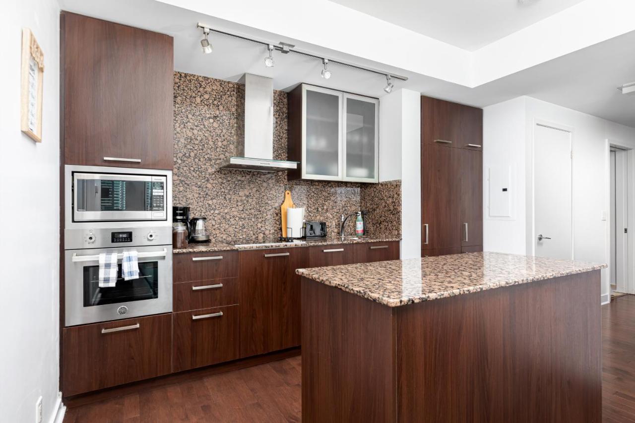 Downtown Toronto Condo Mins From Scotiabank Arena, Tiff, Cn Tower, Union, Mtcc Экстерьер фото