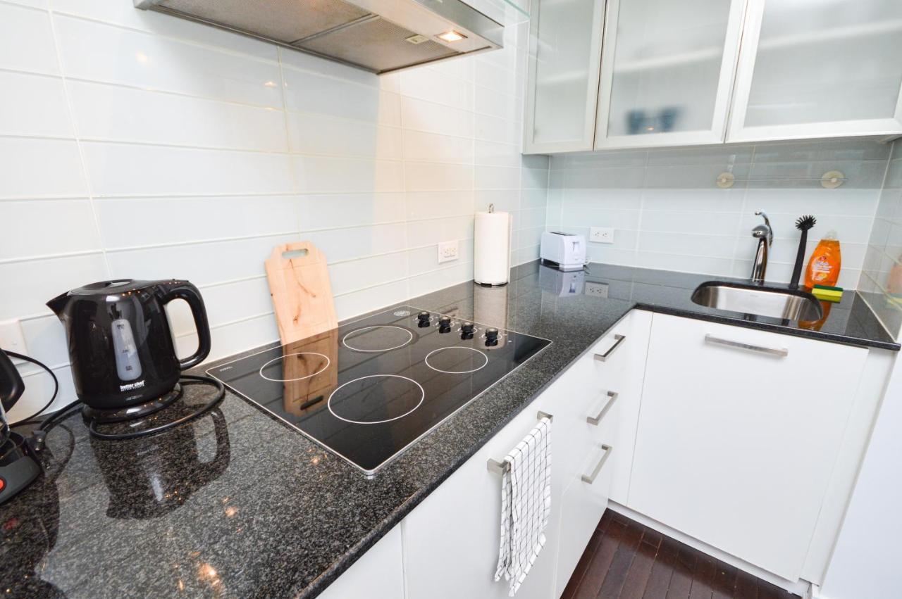 Downtown Toronto Condo Mins From Scotiabank Arena, Tiff, Cn Tower, Union, Mtcc Экстерьер фото