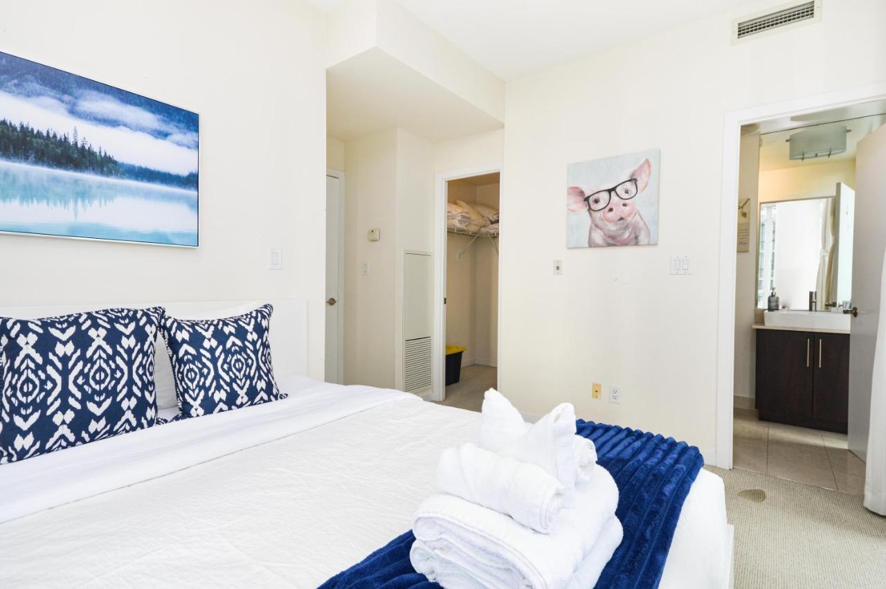 Downtown Toronto Condo Mins From Scotiabank Arena, Tiff, Cn Tower, Union, Mtcc Экстерьер фото